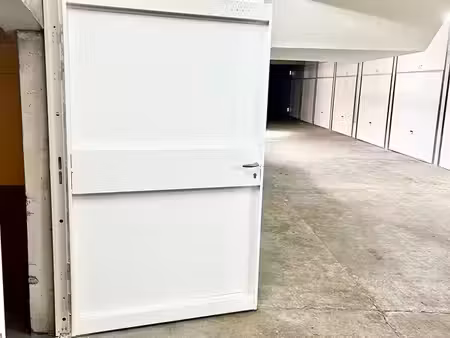 local de stockage premium – 28 m² au sol – marseille 13012