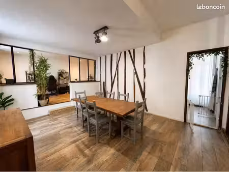 grande maison de village rénovée avec dépendance et jardin – aubiet
