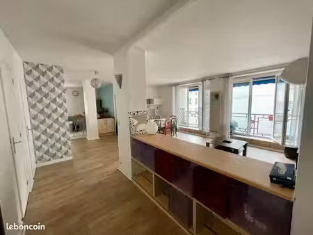 t4 familial  avec 3 chambres indépendantes et balcon filant