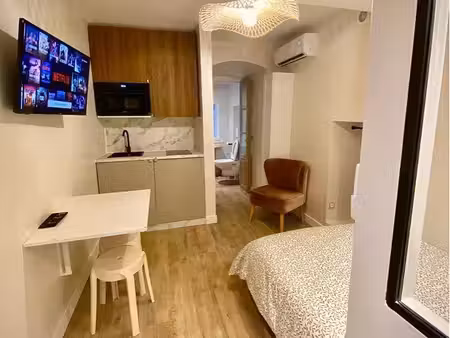 location studette meublée rénovée – hyper centre bastia – 460 tout compris