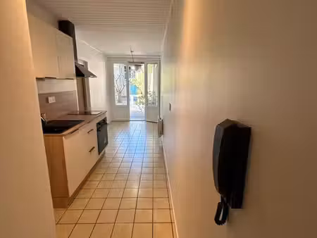 appartement t2 - 34m² - terrasse couverte 28m² - jardin privatif 60m² – condom