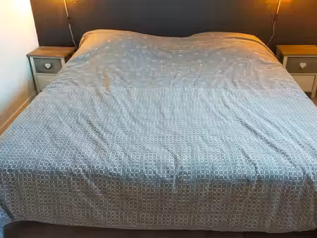 appartement renove à 100 m de la mer
