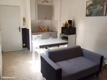 loue t1 bis meublé proche isfi