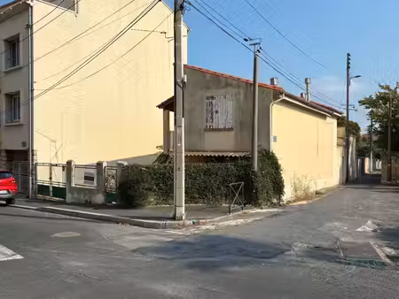 maison double à rénover quartier des arènes