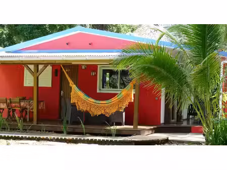 pointe-noire maison entre mer & rivière