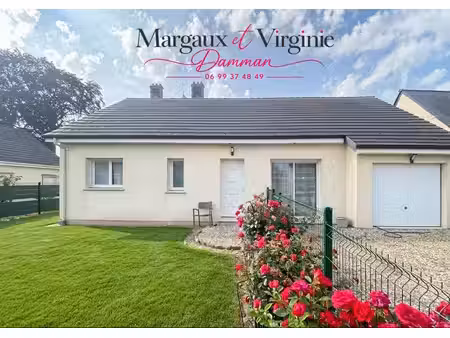 maison de plain-pied avec 3 chambres / quartier résidentiel