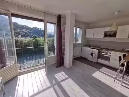 location meublée appartement 1 pièce 30 m² à grenoble (38000)  606 €