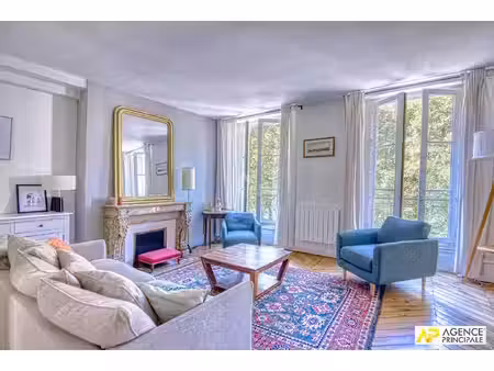 versailles saint-louis appartement 4 pièces 106 m² carrez situé au 2ème étage