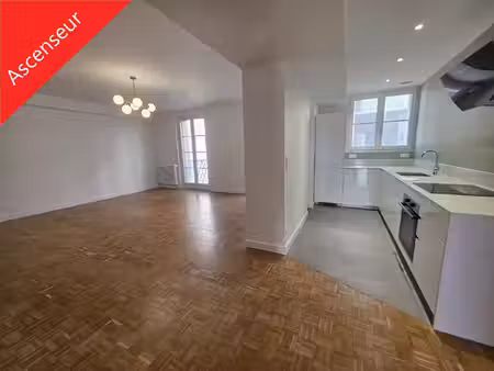 location appartement 3 pièces 90 m² à le havre (76600)