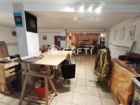 local commercial + appartement renove