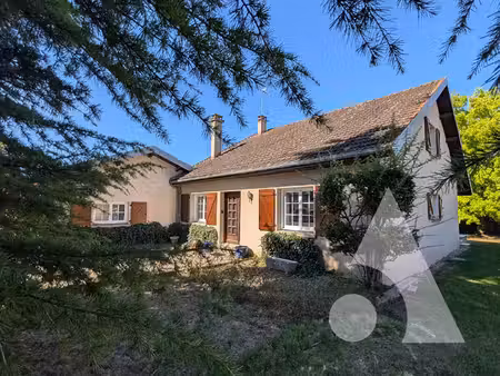 vente maison 6 pièces 150 m² chaussin (39120)