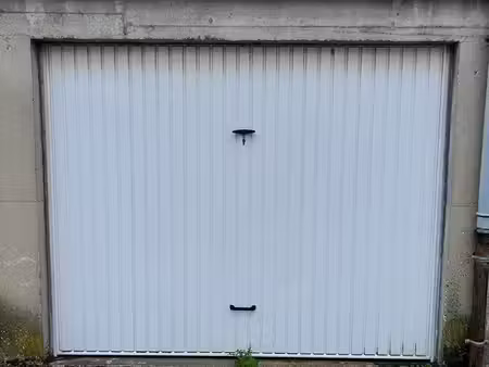 garage / box / parking à louer - valence (avenue maurice faure )