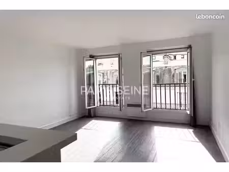 studio 1 pièce 25 m²