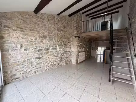 clarensac mdv 2 chambres + bureau avec terrasse