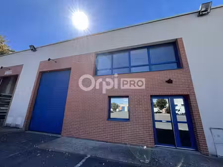 location entrepôt moissy cramayel 77550 295m²