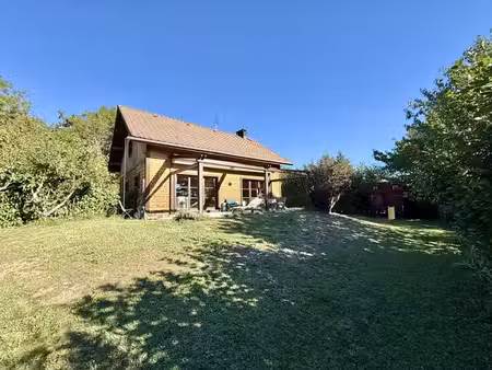 maison bois 6 pièces à vendre à grilly 4 chambres terrai