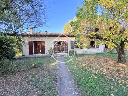 prigonrieux : maison de plain-pied 5 pièces de 110m² avec jardin
