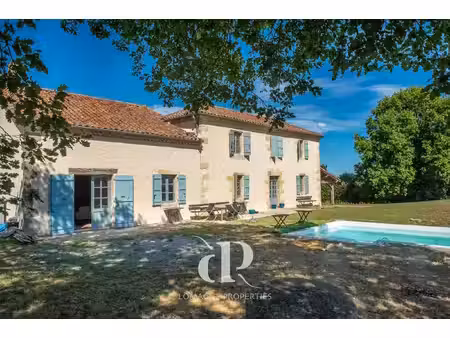 maison vic-fezensac - 5 chambres - 360m²
