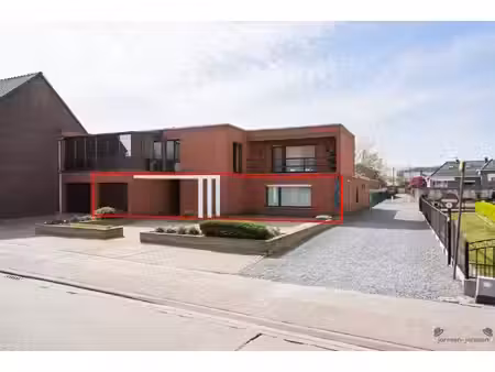 appartement te koop in rillaar met 3 slaapkamers