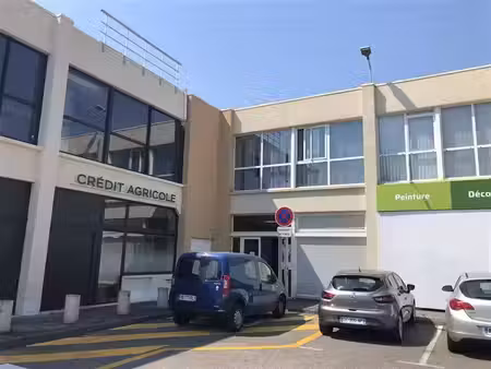 location bureau grasse 155 m²