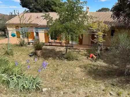 villa nimes 4 chambres sur 4840m2 de terrain