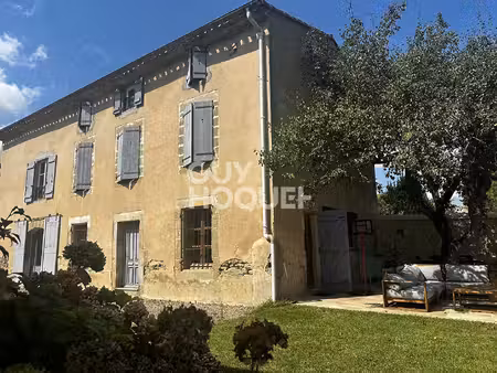 maison de caractere 220m²  4 chambres  jardin  piscine.