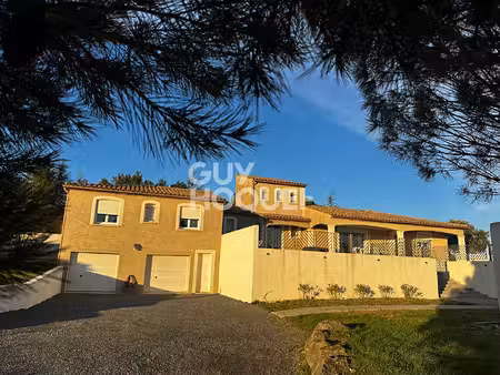 villa de standing 170m²  4 chambres  terrain  piscine  sous sol.