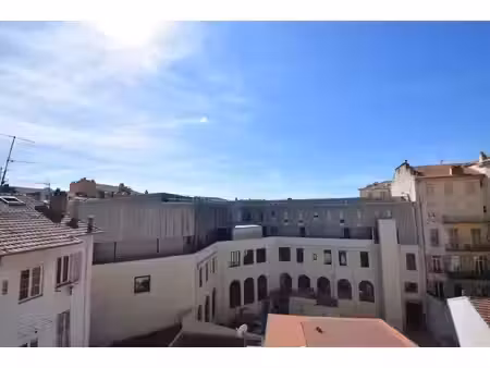 location appartement 2 pièces 26 m² à nice (06000)