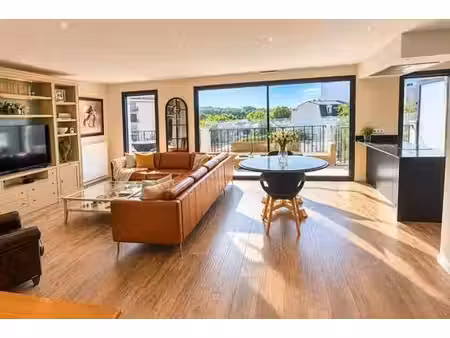 appartement de 4 pièces de luxe en vente à la varenne-saint-hilaire  france