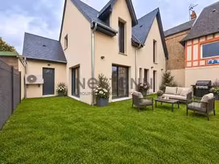 vente maison à ouistreham (14150) : à vendre / 103m² ouistreham