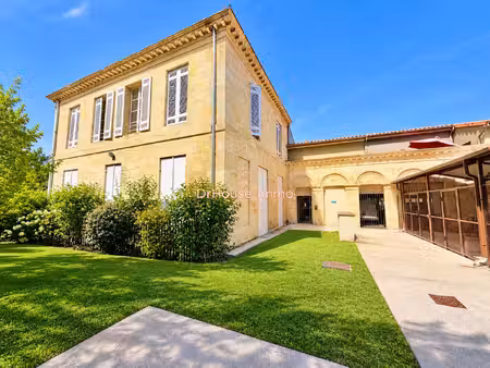 charmant appartement de type t4 avec terrasse à talence  chemin de leysotte