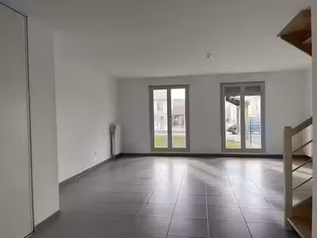 location maison 5 pièces 84.96 m² à saint-witz (95470)  1 500 €