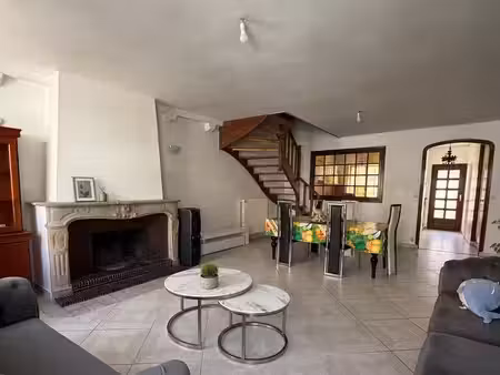 centre-ville d'étampes - maison de ville en duplex de 107 m²