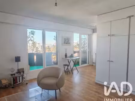 appartement à paris (75015)