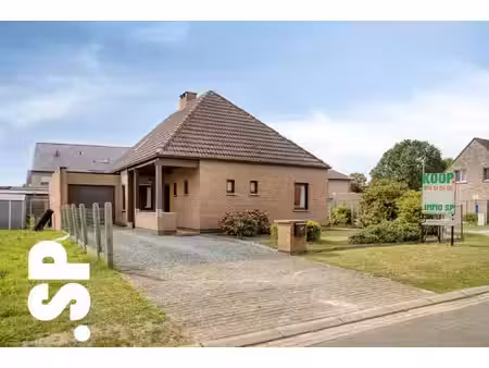huis te koop in zandhoven met 4 slaapkamers
