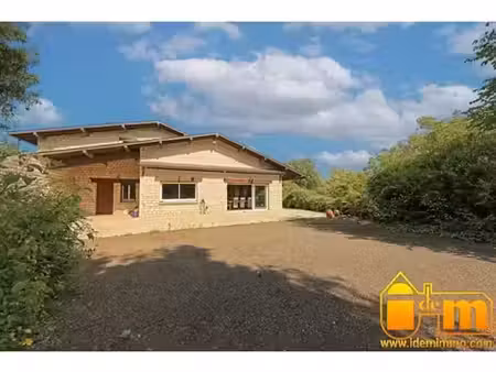 vente maison 9 pièces 215 m² à mereville (91660)  345 000 €