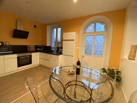 à vendre maison à usage commercial exclusif (64 m2) domène (38)