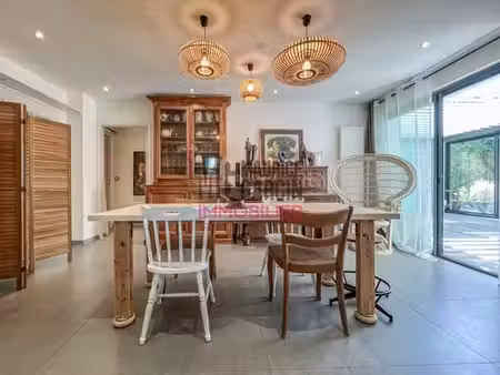 maison de 7 pièces de luxe en vente à carpentras  france