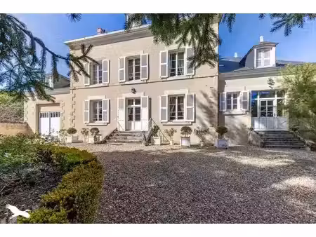 vente maison 8 pièces 220 m² à vendoeuvres (36500)  365 680 €
