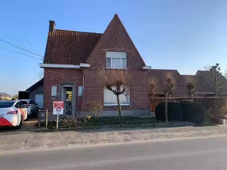 huis te huur in roeselare met 3 slaapkamers