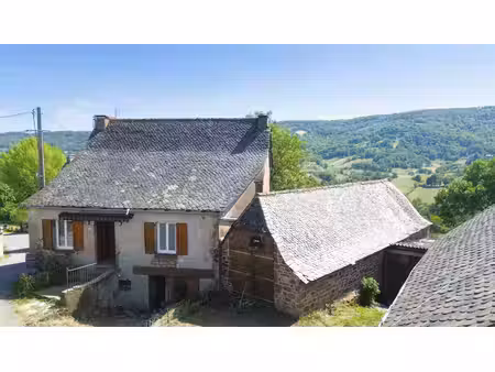 maison 5 pièces 112 m2 + dépendances + terrain 1073 m²