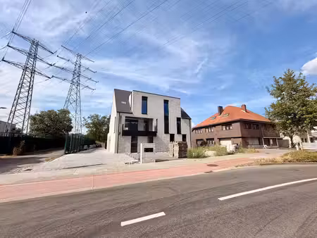 appartement te huur in genk met 2 slaapkamers