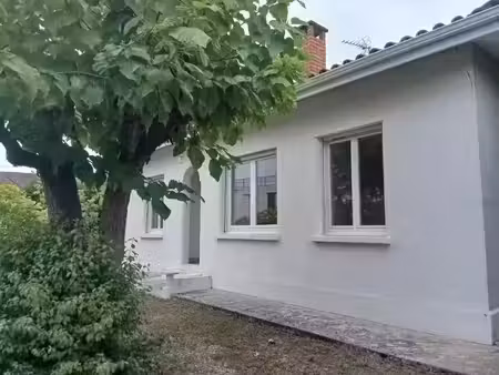 location maison 4 pièces 71 m² à cenon (33150)