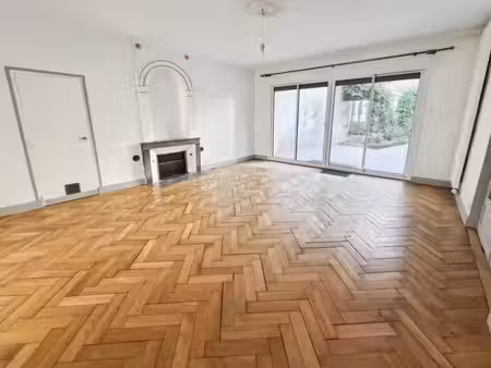 vente maison 7 pièces 213 m² orléans (45000)