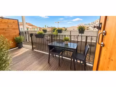 appartement t3 avec mezzanine et terrasse