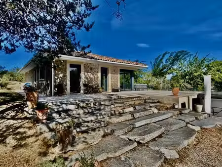 loft d'exception avec vue sur le pic saint-loup