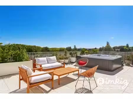 maison sur le toit – terrasse 76 5 m² – jacuzzi