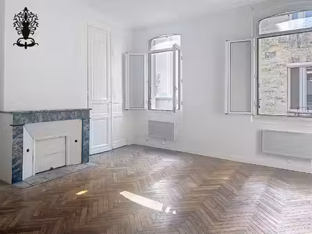 studio chartrons / 1 pièce(s) 40 m2