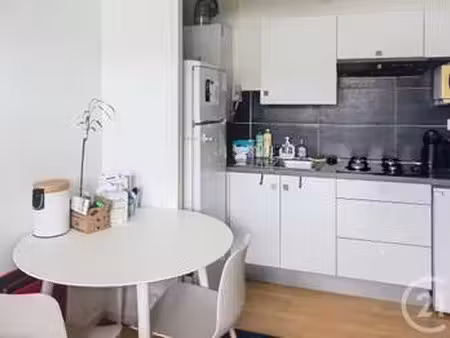 location appartement t1 à dinan (22100) : à louer t1 / 32m² dinan
