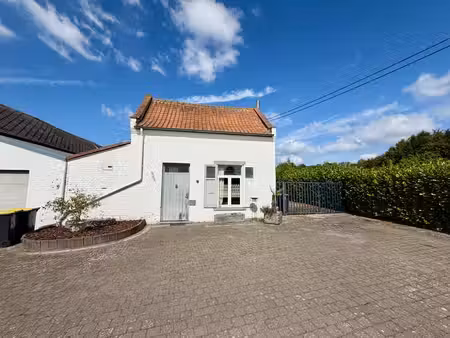 charmante maison 3 façades isolée à la campagne